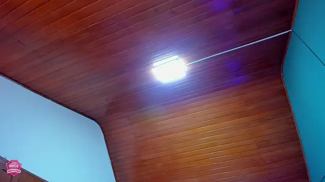 Linda4Petite online show from March 11, 2025, 6:19 pm