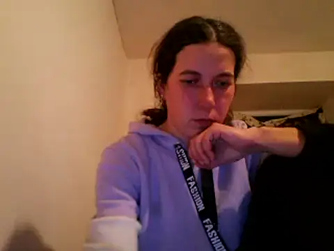 Snapshot of Tamilashaa chatting on February 11, 2026, 4:51 pm Tamilashaa online show from February 11, 2026, 4:51 pm