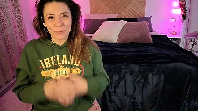 Snapshot of Ellie-L-Elizabeth chatting on November 30, 2025, 4:46 am Ellie-L-Elizabeth online show from November 30, 2025, 4:46 am