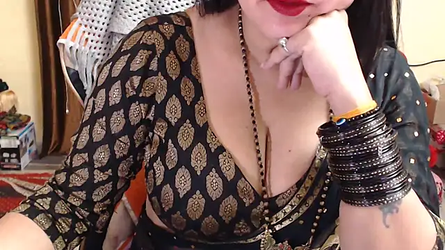 Naughty Kashish online show from February 1, 2025, 6:43 am