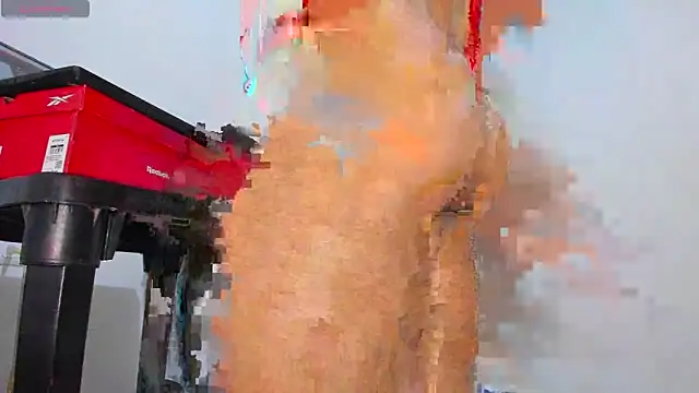 Snapshot of MikeMiller2 chatting on December 13, 2025, 11:33 pm MikeMiller2 online show from December 13, 2025, 11:33 pm