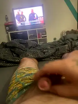 Snapshot of RenaudS-02 chatting on October 6, 2025, 2:02 am RenaudS-02 online show from October 6, 2025, 2:02 am