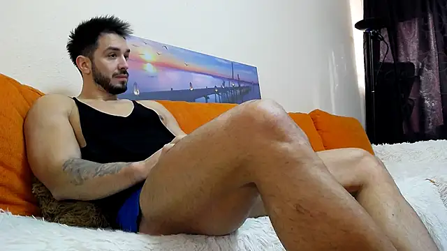 Snapshot of MichaelWills chatting on January 19, 2025, 7:36 am MichaelWills online show from January 19, 2025, 7:36 am