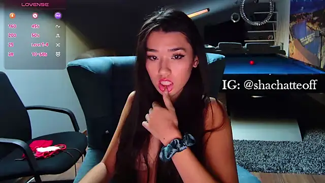 Snapshot of shachatteof chatting on September 14, 2025, 8:15 am shachatteof online show from September 14, 2025, 8:15 am