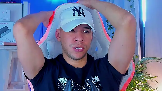 petter coleman  online show from April 18, 2026, 7:07 pm