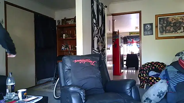 HOTANAL online show from April 10, 2026, 11:45 pm