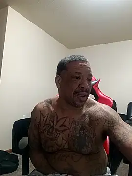 yellowwetfox online show from March 5, 2026, 2:13 pm