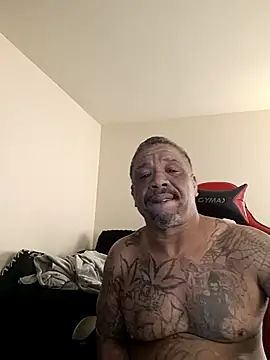 yellowwetfox online show from March 27, 2026, 3:46 pm