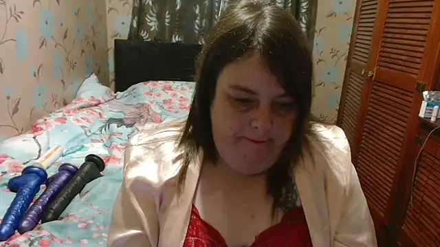 Snapshot of HouseWifeWhore_Milf chatting on December 19, 2025, 9:11 am HouseWifeWhore Milf online show from December 19, 2025, 9:11 am