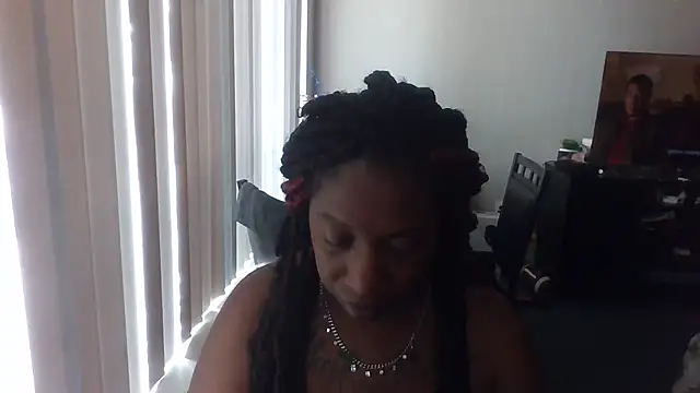 Snapshot of markquanna chatting on September 10, 2025, 9:47 pm markquanna online show from September 10, 2025, 9:47 pm