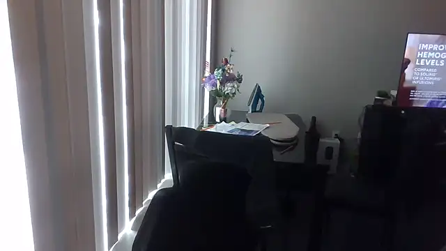 Snapshot of markquanna chatting on September 11, 2025, 6:19 pm markquanna online show from September 11, 2025, 6:19 pm