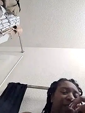 Snapshot of markquanna chatting on February 15, 2026, 5:52 am markquanna online show from February 15, 2026, 5:52 am