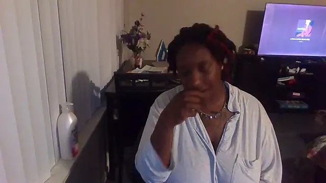 Snapshot of markquanna chatting on September 12, 2025, 6:35 am markquanna online show from September 12, 2025, 6:35 am