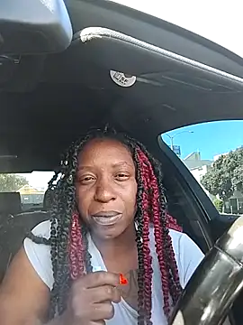 Snapshot of markquanna chatting on October 3, 2025, 7:26 pm markquanna online show from October 3, 2025, 7:26 pm