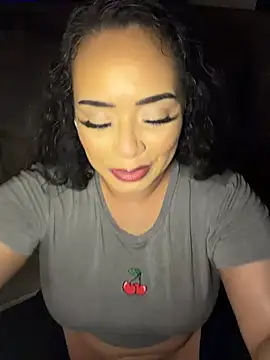 Snapshot of CarmelaAnthony chatting on November 30, 2025, 2:18 pm CarmelaAnthony online show from November 30, 2025, 2:18 pm