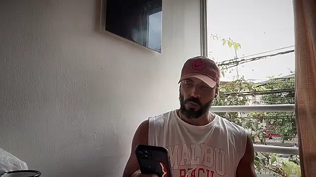 Snapshot of romeolovedark chatting on December 14, 2025, 8:14 pm romeolovedark online show from December 14, 2025, 8:14 pm