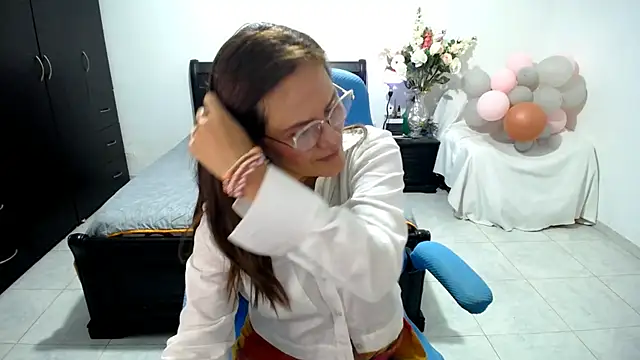 Snapshot of Xiimen chatting on September 11, 2025, 12:21 am Xiimen online show from September 11, 2025, 12:21 am