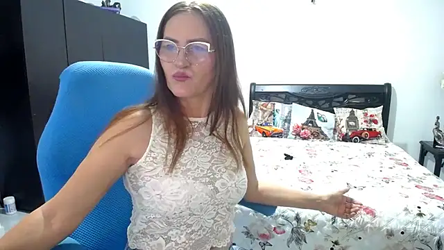 Snapshot of Xiimen chatting on November 13, 2025, 10:57 pm Xiimen online show from November 13, 2025, 10:57 pm