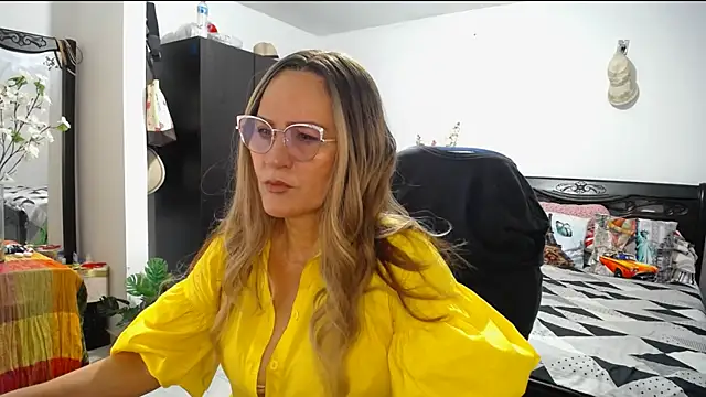 Snapshot of Xiimen chatting on January 29, 2025, 4:30 pm Xiimen online show from January 29, 2025, 4:30 pm