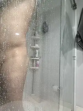 Snapshot of molok329 chatting on November 11, 2025, 4:35 pm molok329 online show from November 11, 2025, 4:35 pm