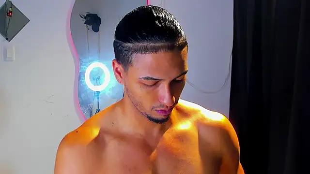 Snapshot of Kris_Khalifa69 chatting on September 17, 2025, 3:36 pm Kris Khalifa69 online show from September 17, 2025, 3:36 pm