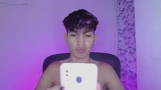 littlextreme online show from February 13, 2025, 12:46 am