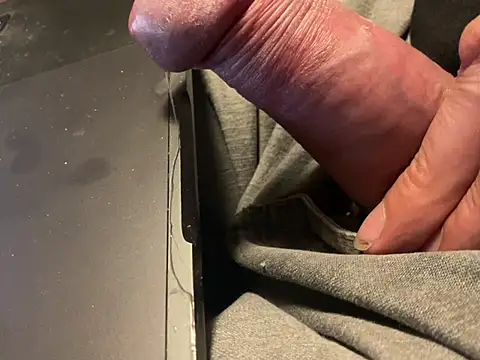 juicyprecumboy online show from July 29, 2026, 10:20 pm