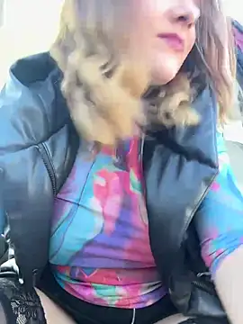 Snapshot of DaisyVibesss chatting on March 6, 2025, 11:58 am DaisyVibesss online show from March 6, 2025, 11:58 am