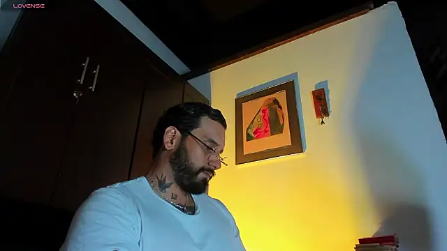 CamiloGray  online show from March 11, 2026, 3:28 pm