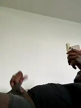 Snapshot of waakenda chatting on December 14, 2025, 8:36 pm waakenda online show from December 14, 2025, 8:36 pm