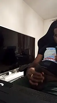 Snapshot of waakenda chatting on December 8, 2024, 10:03 pm waakenda online show from December 8, 2024, 10:03 pm