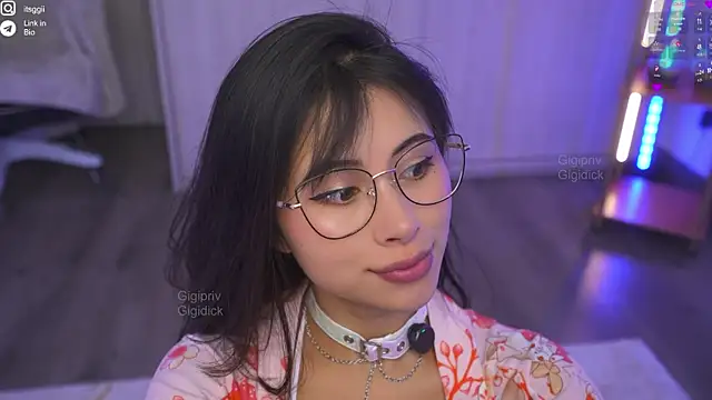 Gigi ohlala online show from September 10, 2025, 1:43 pm