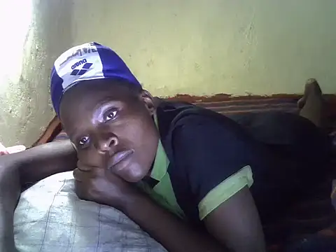 cute-shamza online show from November 1, 2025, 5:18 pm