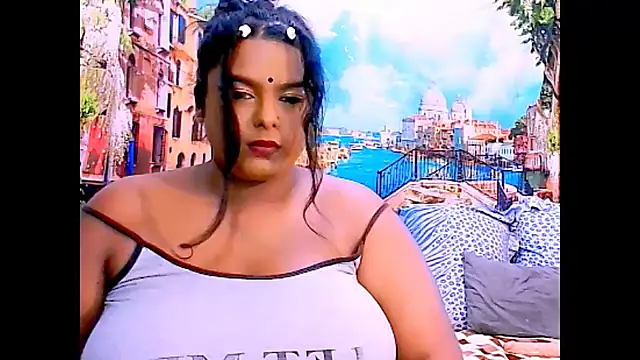 Snapshot of Indianfairy99 chatting on May 14, 2026, 7:44 pm Indianfairy99 online show from May 14, 2026, 7:44 pm