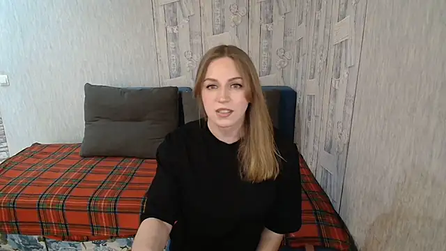 Pilly green  online show from February 24, 2026, 7:31 am