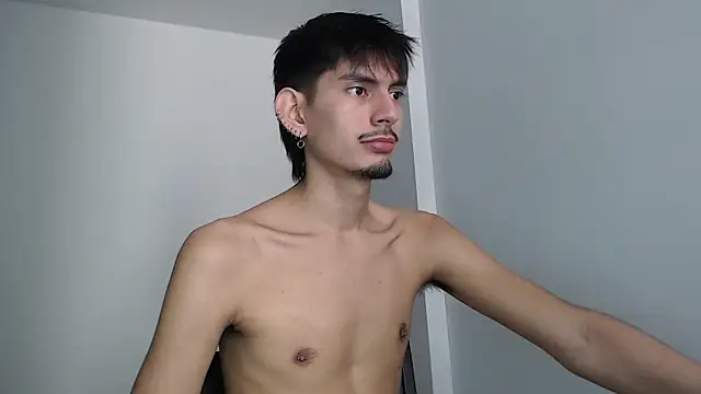 imdavo23 online show from April 1, 2026, 4:04 pm