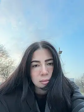 clairewntr online show from February 7, 2026, 4:15 pm