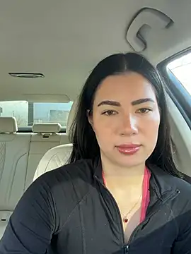 clairewntr online show from February 8, 2026, 1:53 pm