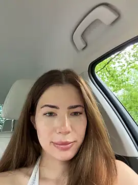clairewntr online show from June 2, 2026, 4:40 pm