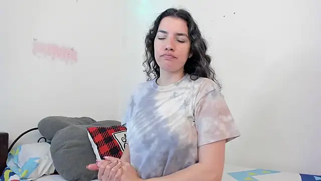 Snapshot of carmesix chatting on December 3, 2024, 8:44 pm carmesix online show from December 3, 2024, 8:44 pm