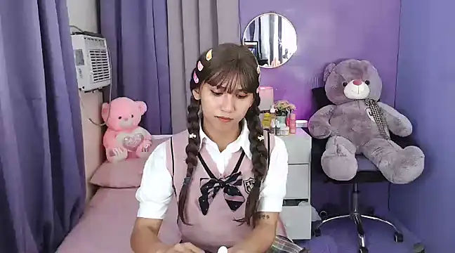 Snapshot of urlovelyfreya chatting on February 17, 2025, 6:06 pm urlovelyfreya online show from February 17, 2025, 6:06 pm