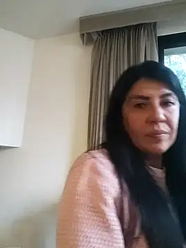 Snapshot of aisha_latina chatting on March 11, 2025, 9:37 pm aisha latina online show from March 11, 2025, 9:37 pm