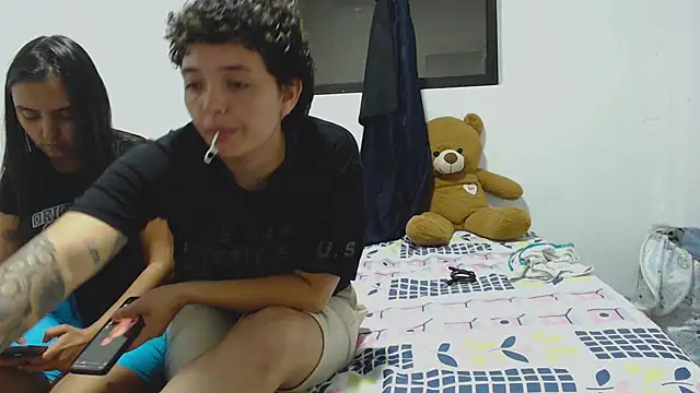 Snapshot of kathy_luisa chatting on July 15, 2026, 12:17 am kathy luisa online show from July 15, 2026, 12:17 am
