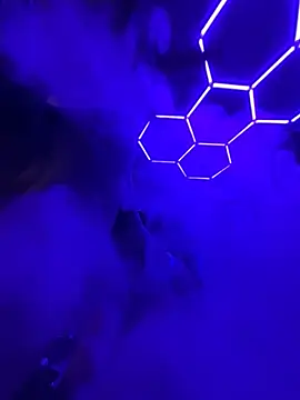 Cloudd Kingg Iceyyy online show from March 9, 2026, 1:36 pm