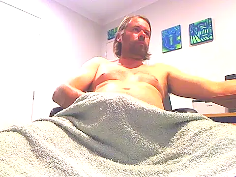 megaboy411 online show from March 2, 2025, 8:16 am