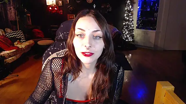 Snapshot of gothstripper chatting on January 26, 2025, 11:50 pm gothstripper online show from January 26, 2025, 11:50 pm