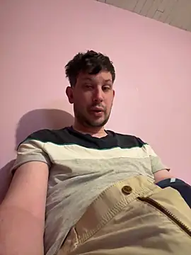 Snapshot of Taxidriver1988 chatting on March 10, 2025, 7:40 pm Taxidriver1988 online show from March 10, 2025, 7:40 pm