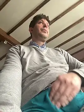 Snapshot of Taxidriver1988 chatting on February 12, 2025, 12:55 pm Taxidriver1988 online show from February 12, 2025, 12:55 pm