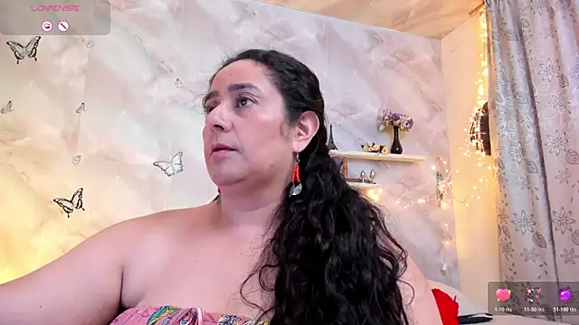 agathaxxx-69 online show from November 5, 2025, 6:22 pm