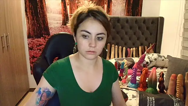 Snapshot of sofia23dirty chatting on December 1, 2025, 10:16 am sofia23dirty online show from December 1, 2025, 10:16 am